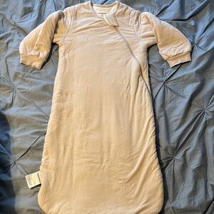 Bubblepanda Oat Sleepsack with Sleeves Size Medium 1.5 tog